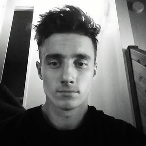 Meet your Posher, Dustin